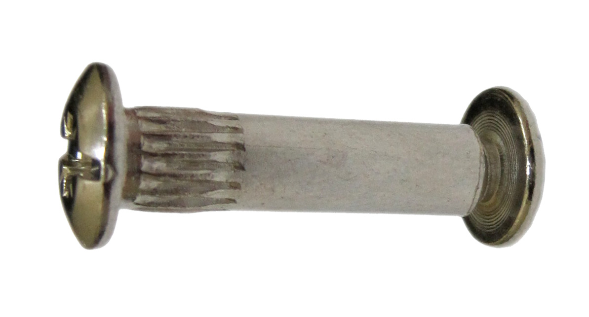 STEEL CONNECTING SCREW 6MM X 30MM IW01